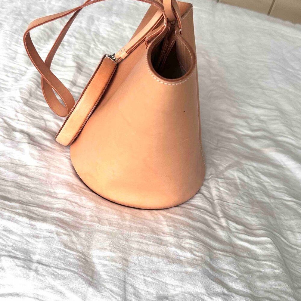 Building Block, Short Basket bag in Natural, EUC - Picture 12 of 13